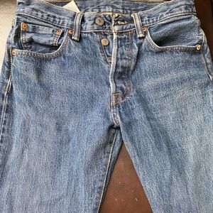 Levis jeans love these but they don’t fit